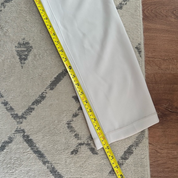 Lululemon Tall Pants - Picture 5 of 5